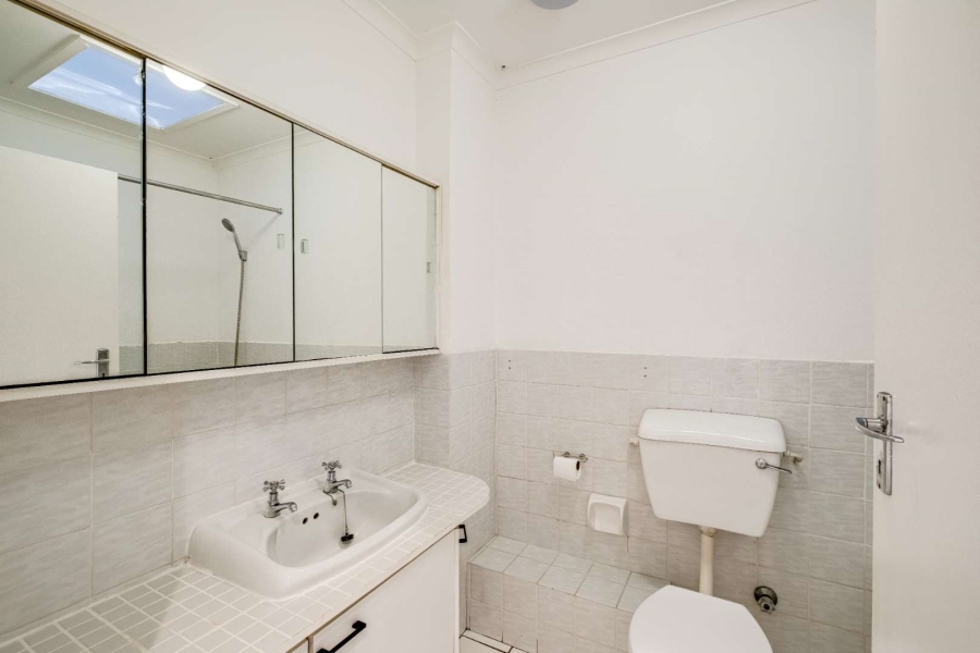3 Bedroom Property for Sale in Lakeside Western Cape